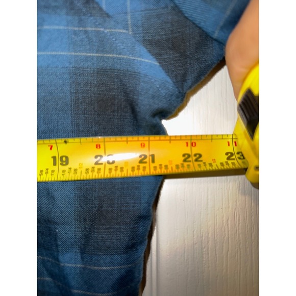 Travis Mathew Men's‎ Cloud blue Flannel Plaid Button-Up shirt size large - Picture 4 of 5